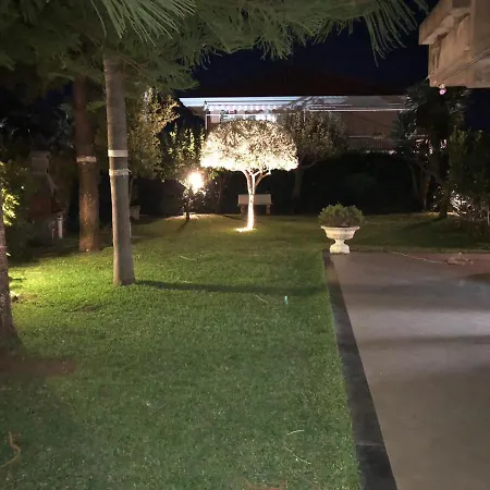 Casa Michelangela Vakantiehuis Mascali